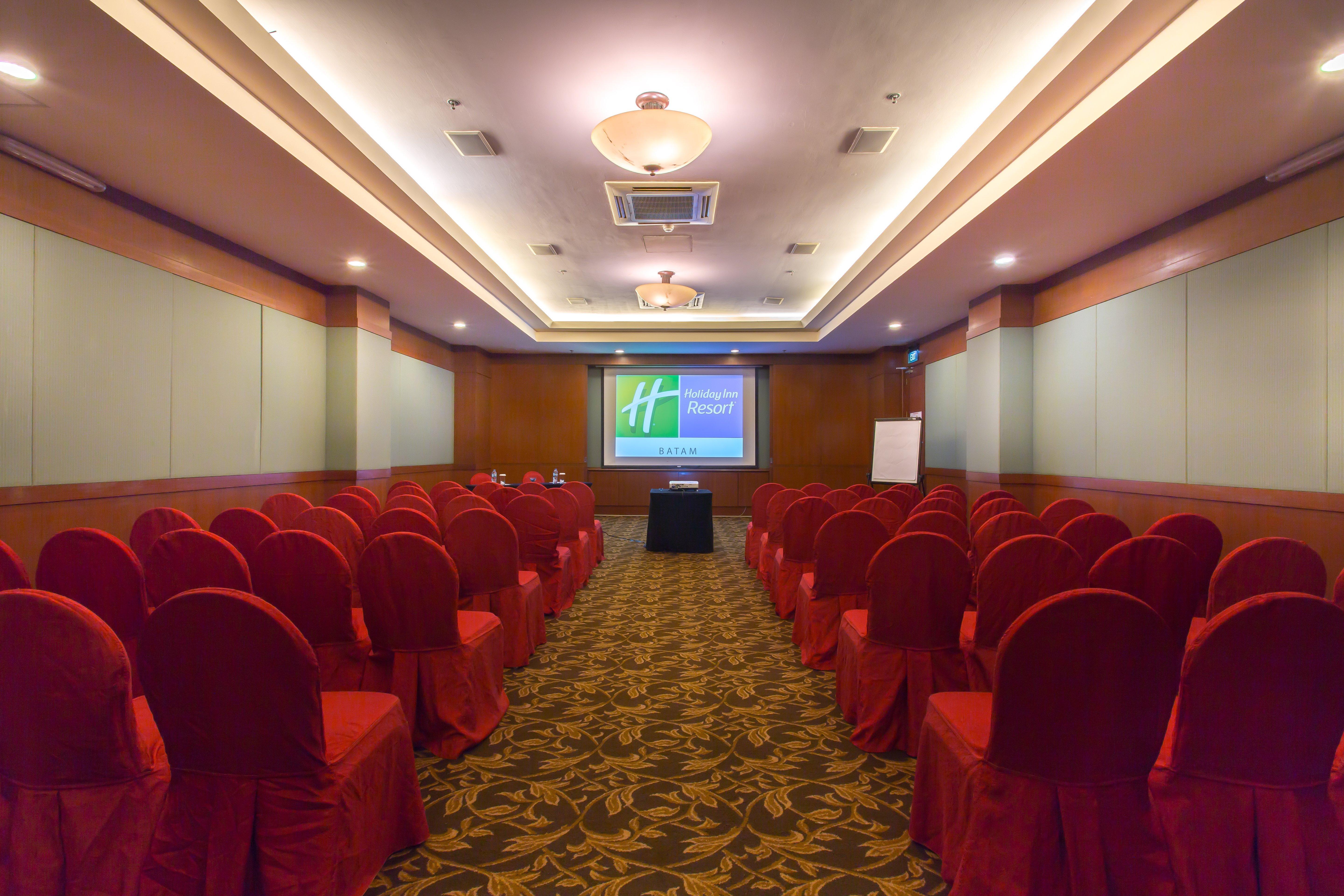 Holiday Inn Resort Batam By Ihg Sekupang Exterior photo