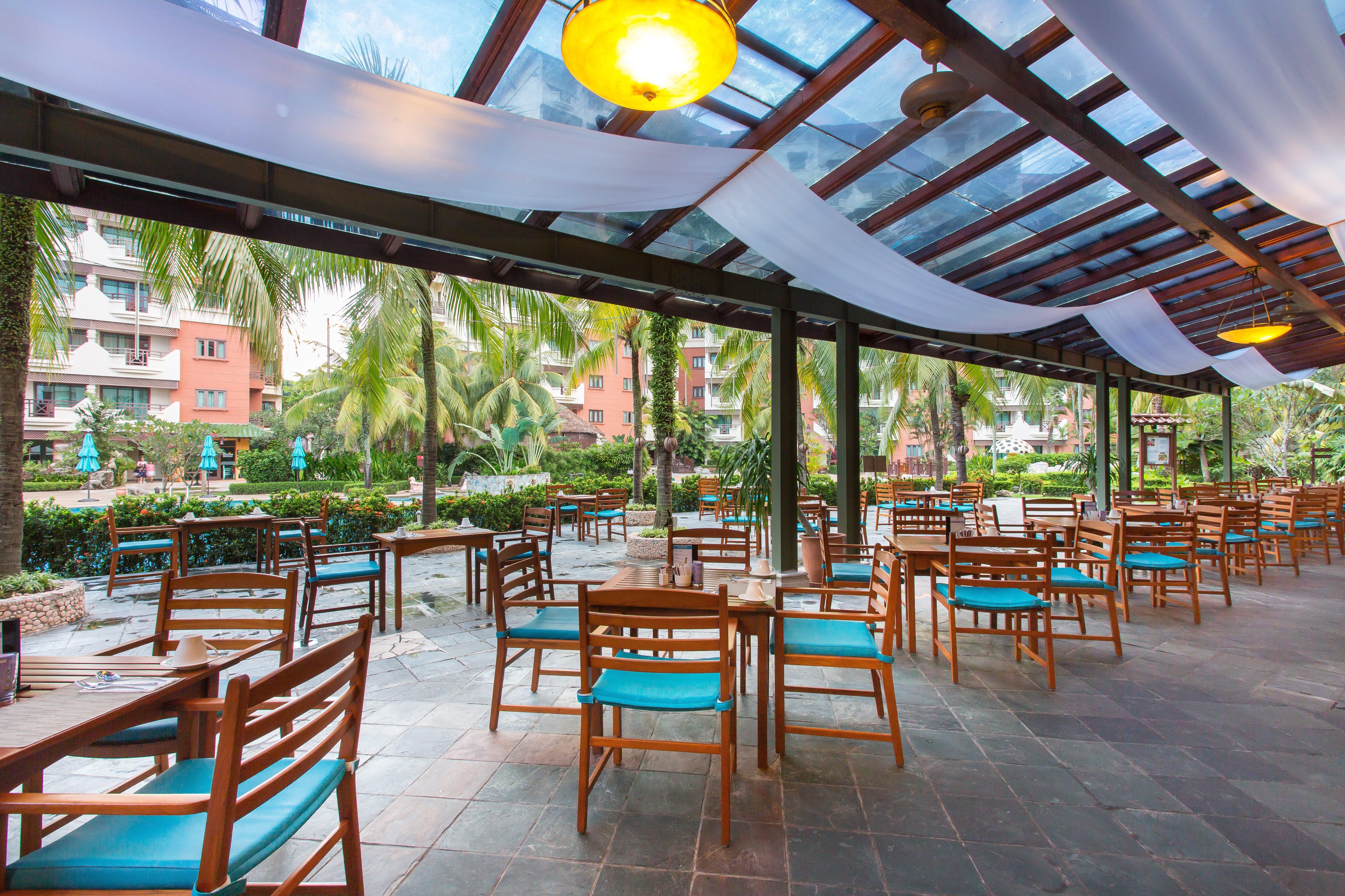 Holiday Inn Resort Batam By Ihg Sekupang Exterior photo